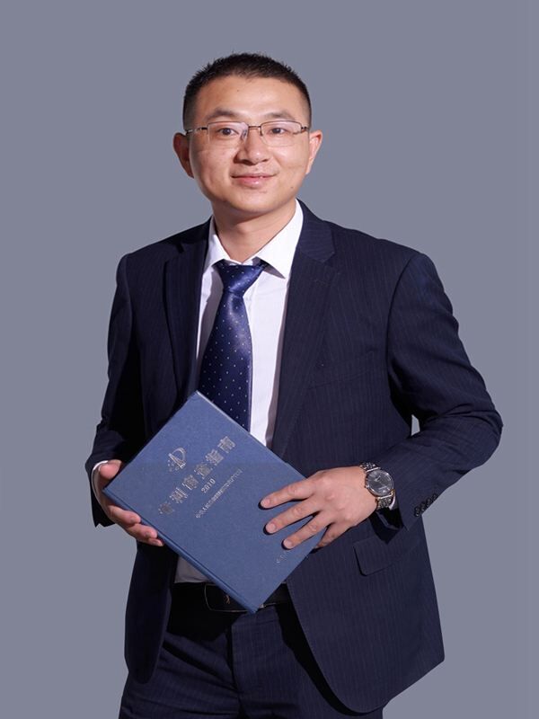 鼎智高级工程师-陈工(1).jpg